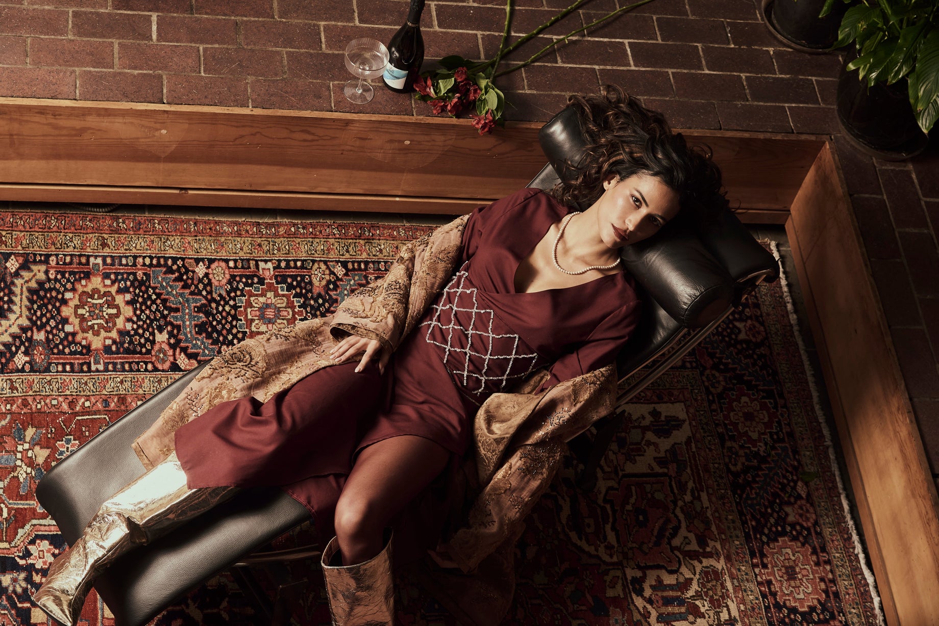 3 ways to style the wine burgundy set