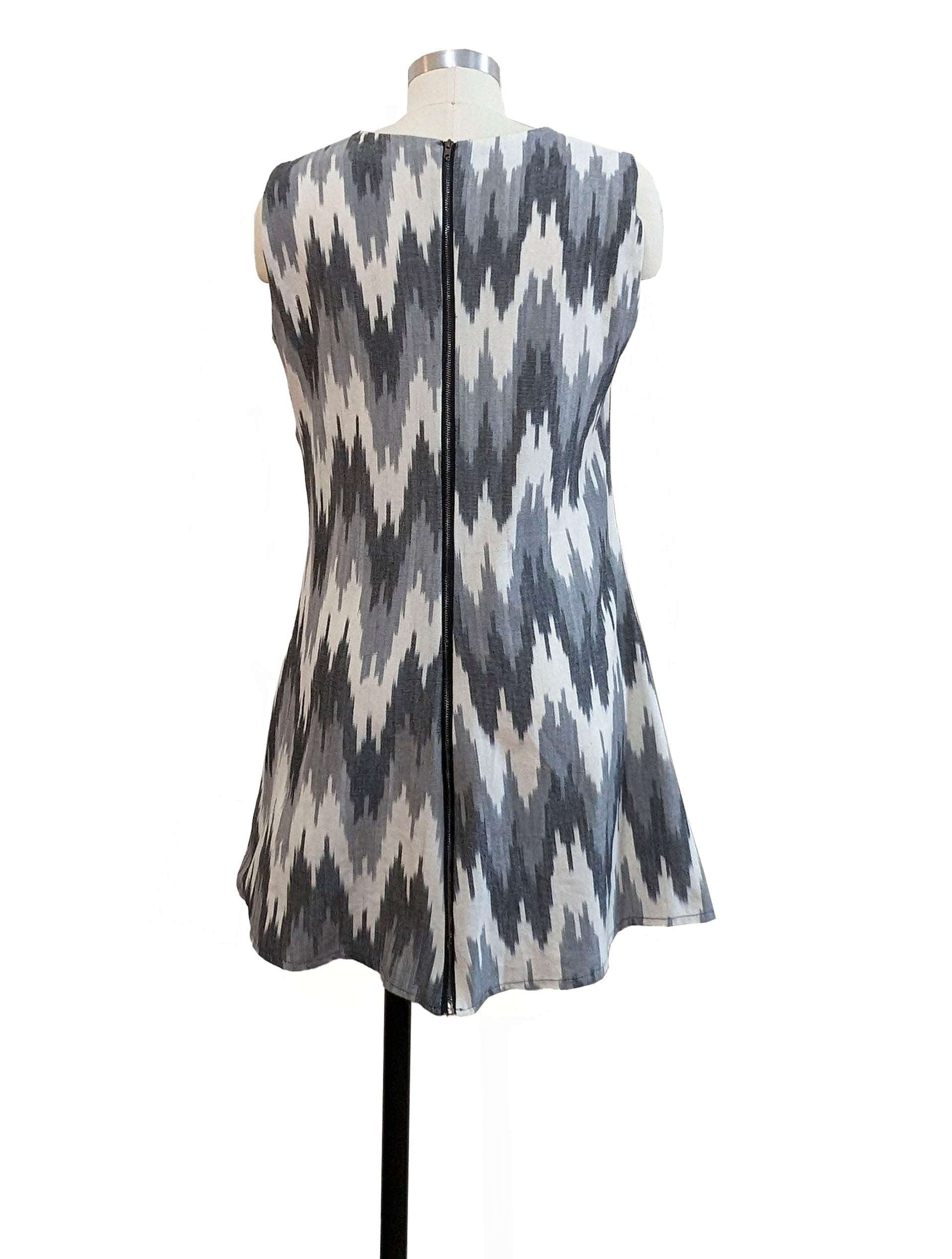 grey zig zag print faux wrap dress back