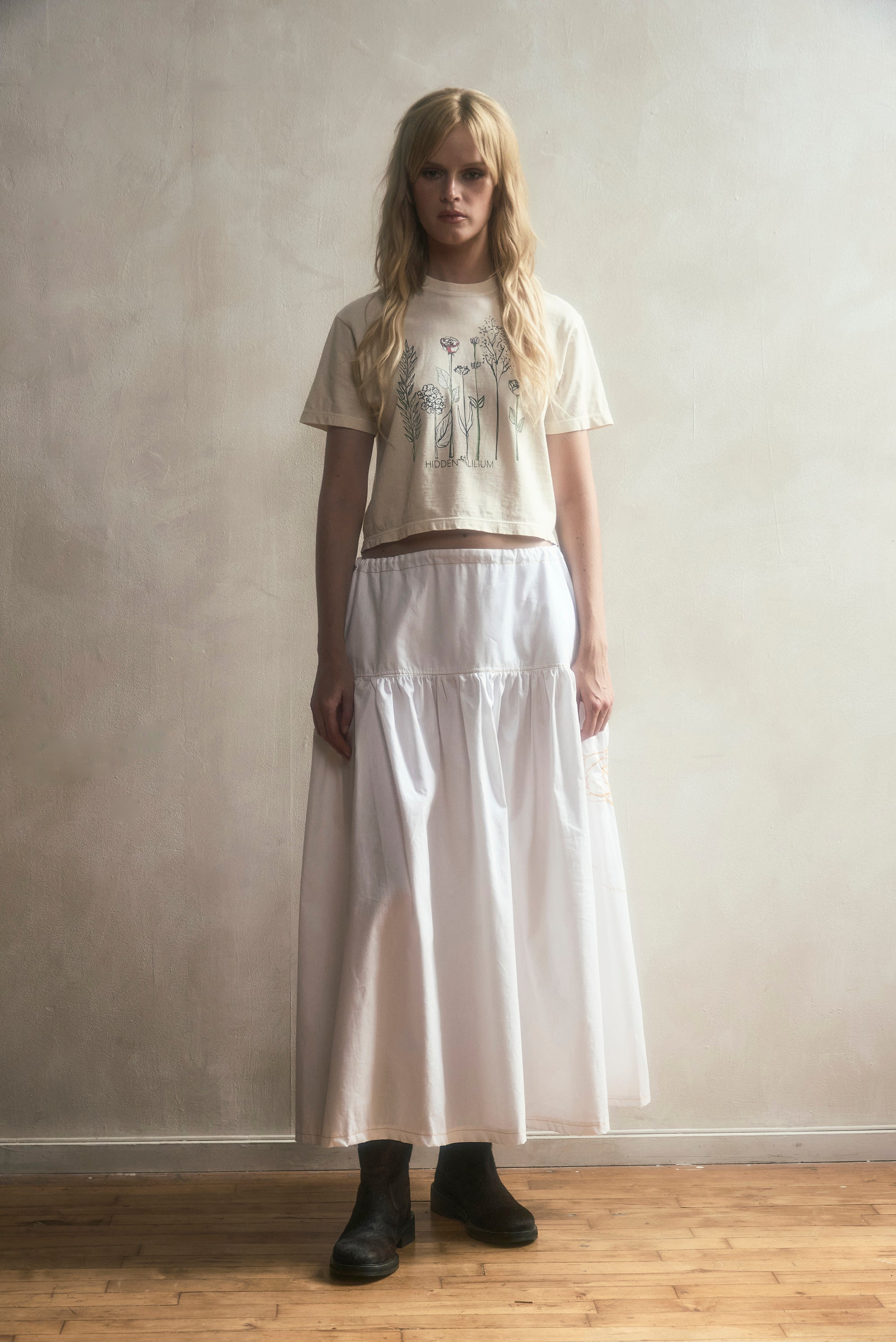 Golden Poppy White Midi Skirt Embroidery Flower